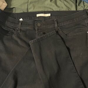 Levi's ladies Black Skinny Jeans — Classic Slim Fit